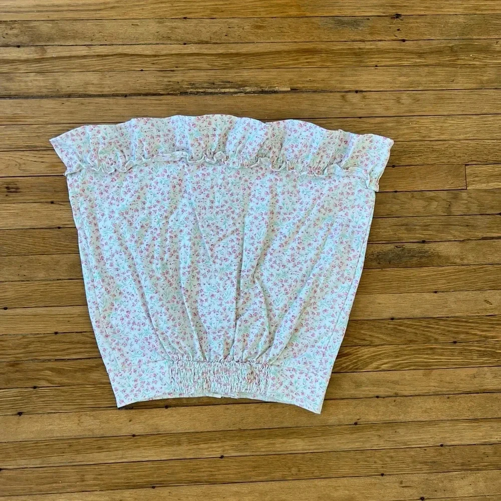 Urban Outfitters Love Struck Floral Hook + Eye Coquette Kawaii Mini Skirt | XS
